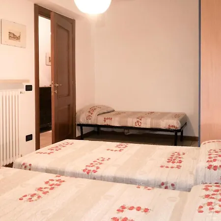 102s Lägenhet *